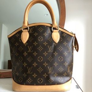|| SOLD || Louis Vuitton Lockit Vertical